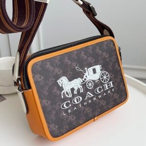 Charter Crossbody Bag 24 With Horse And Carriage Print C8445